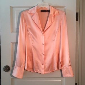 Dana Buchman 100% silk blouse